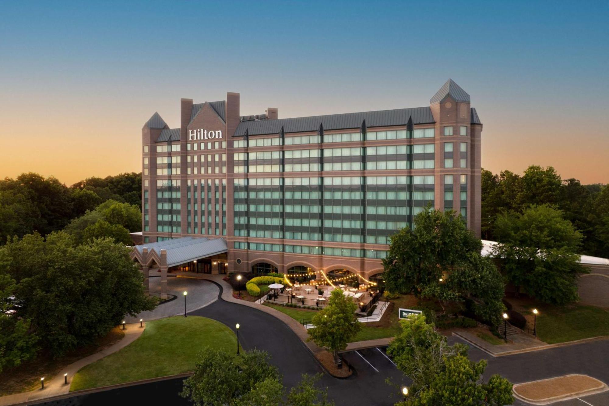 Готель Hilton Atlanta Northeast Норкрос Екстер'єр фото
