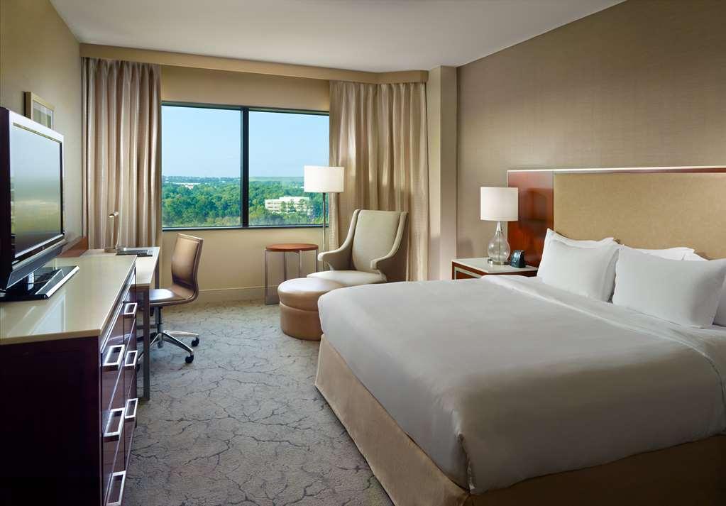 Готель Hilton Atlanta Northeast Норкрос Номер фото