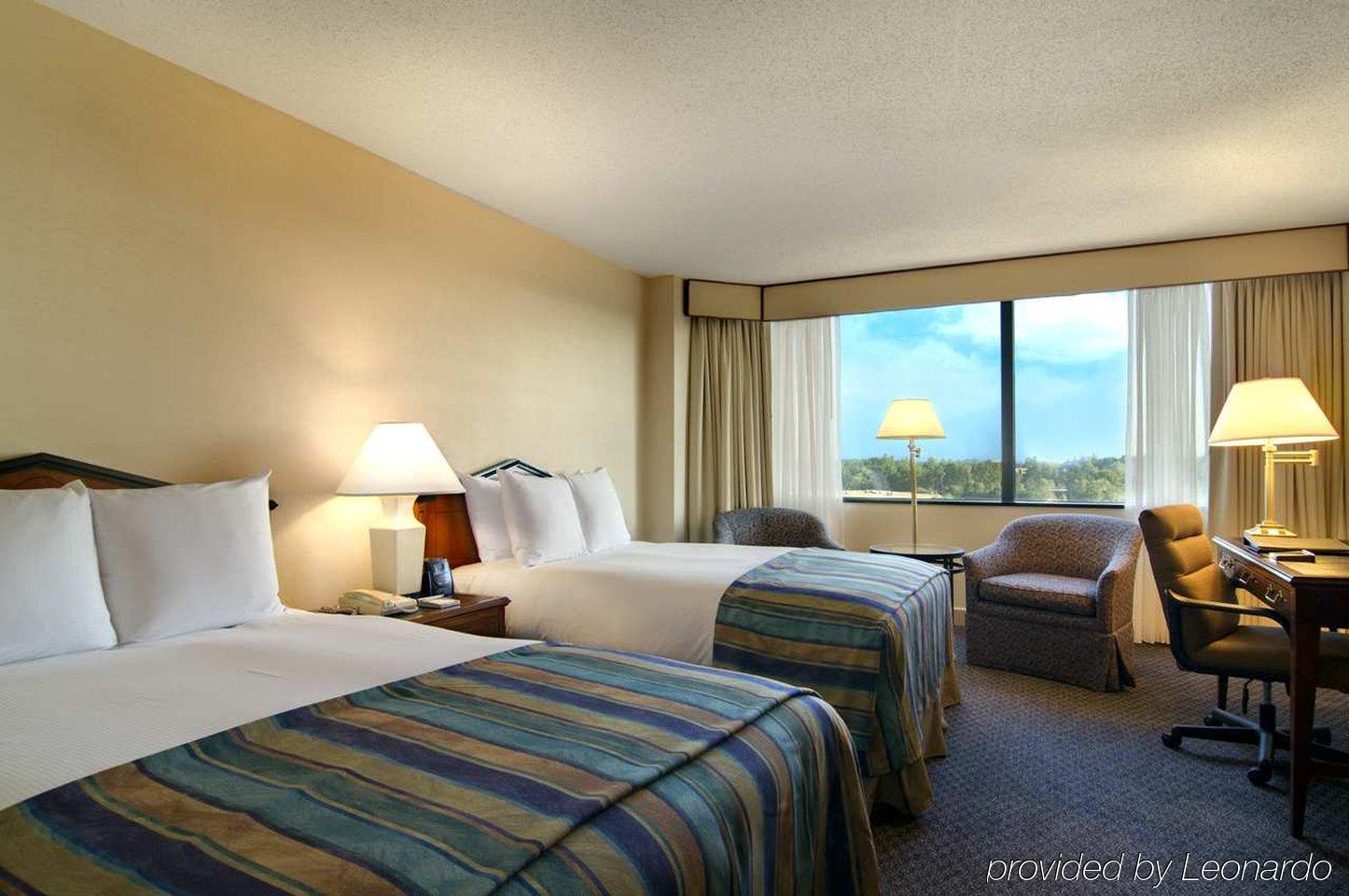 Готель Hilton Atlanta Northeast Норкрос Номер фото